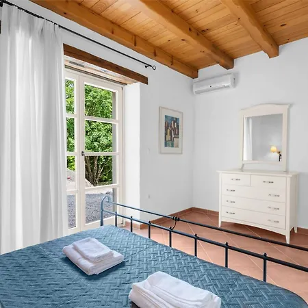Villa Habibi In Sovinjak - Haus Fuer 8 Personen *